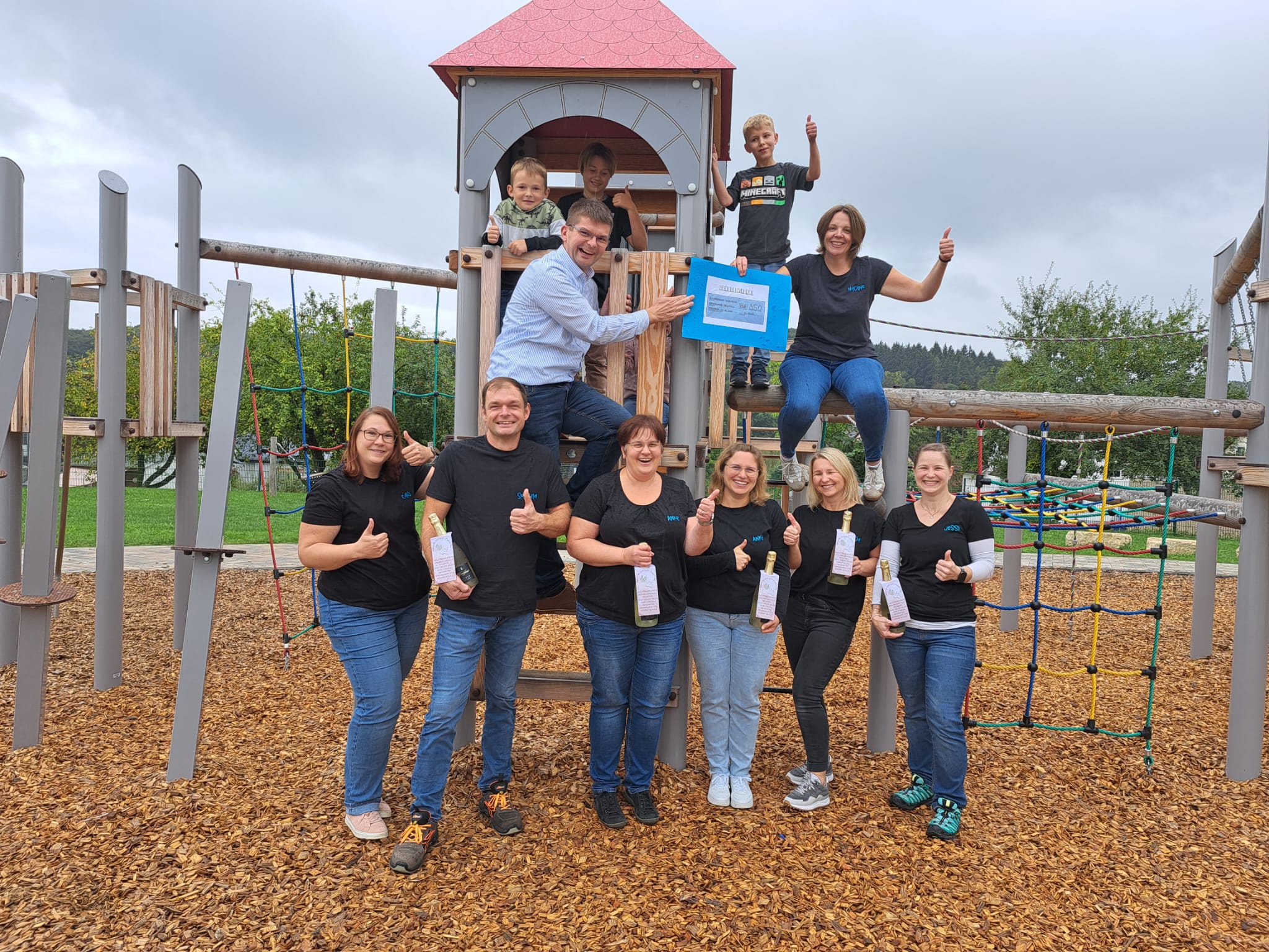 Gruppenfoto Basarteam Rodenroth